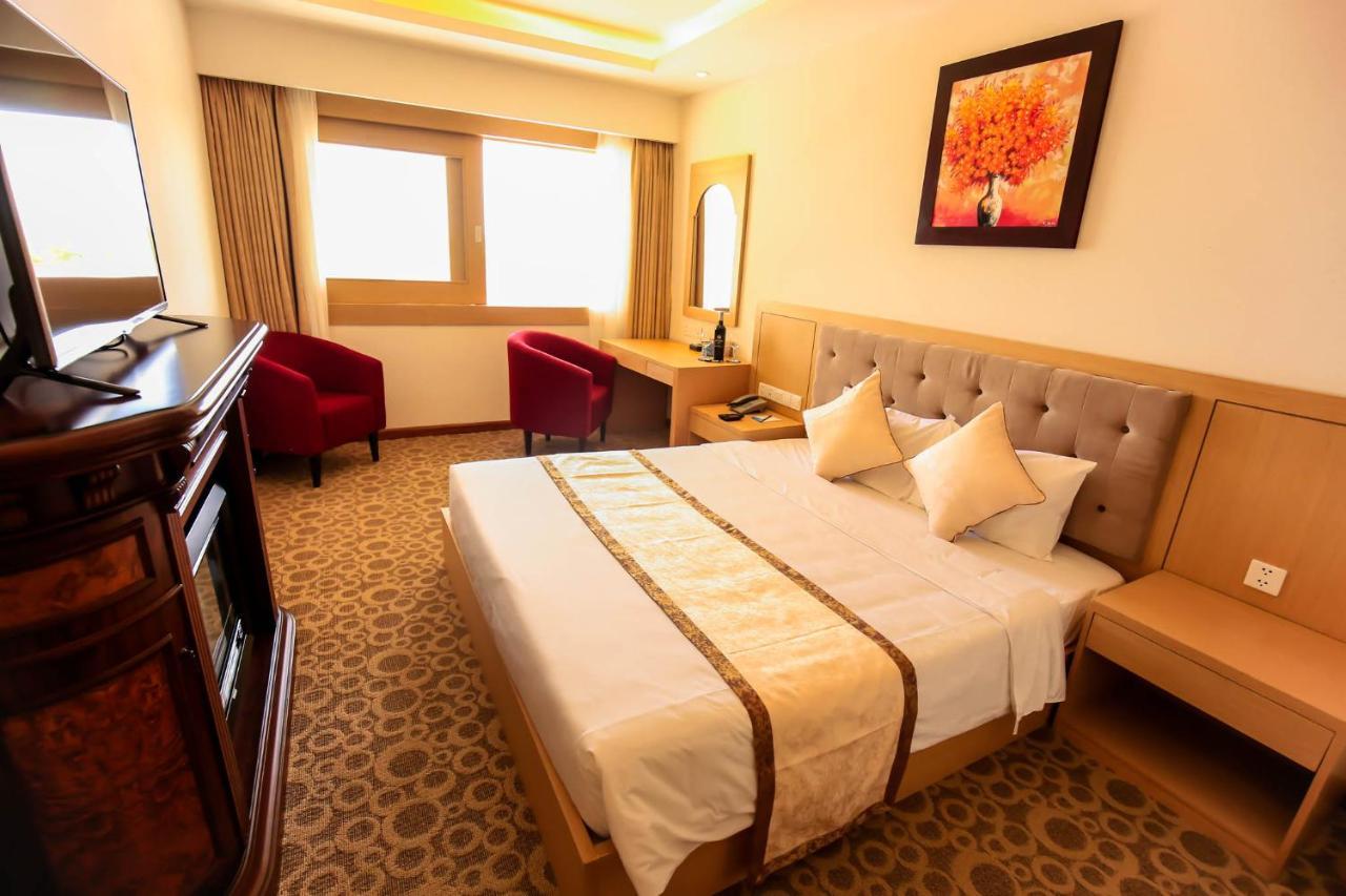 Bavico Plaza Hotel Далат Экстерьер фото