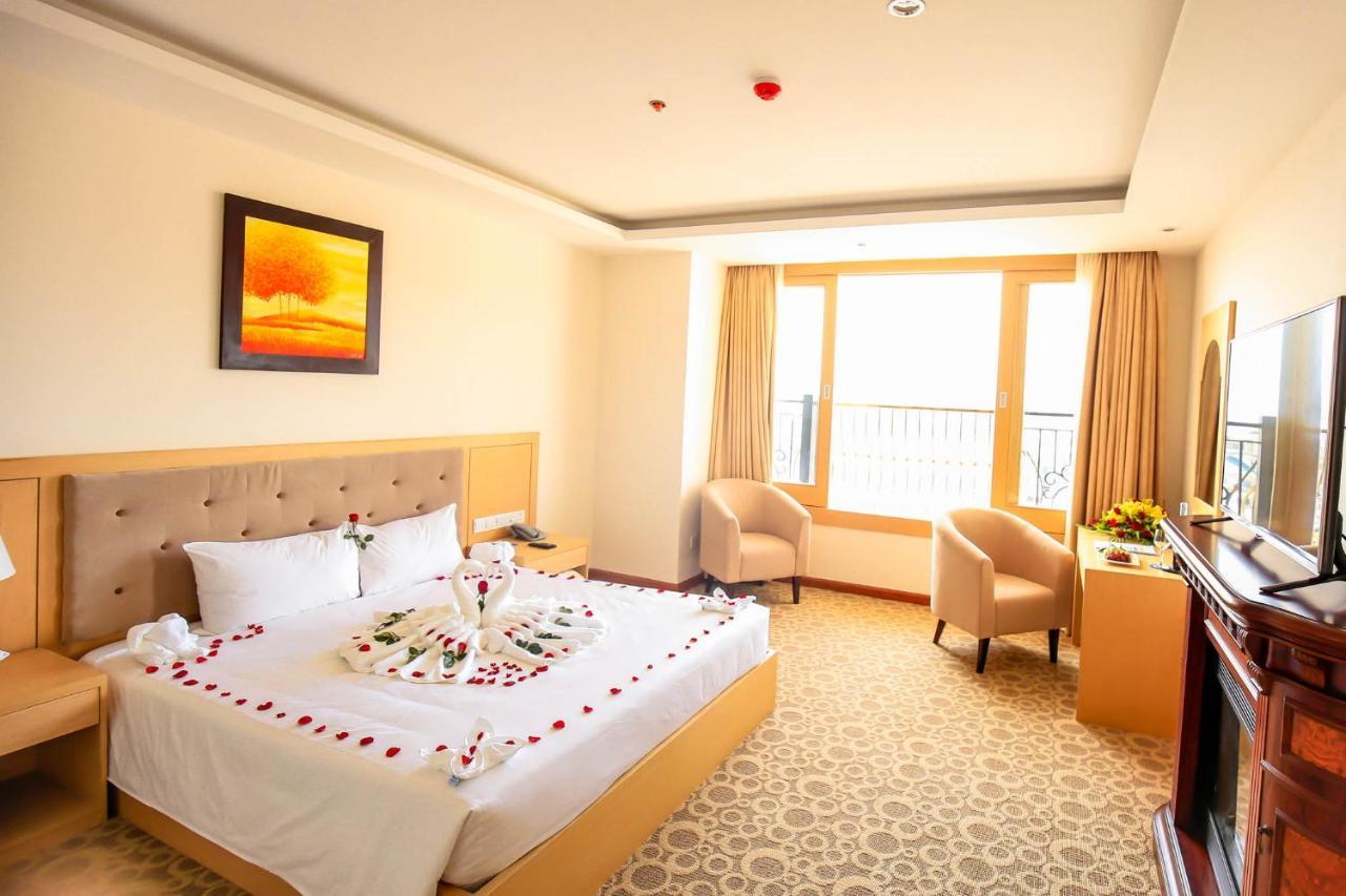 Bavico Plaza Hotel Далат Экстерьер фото